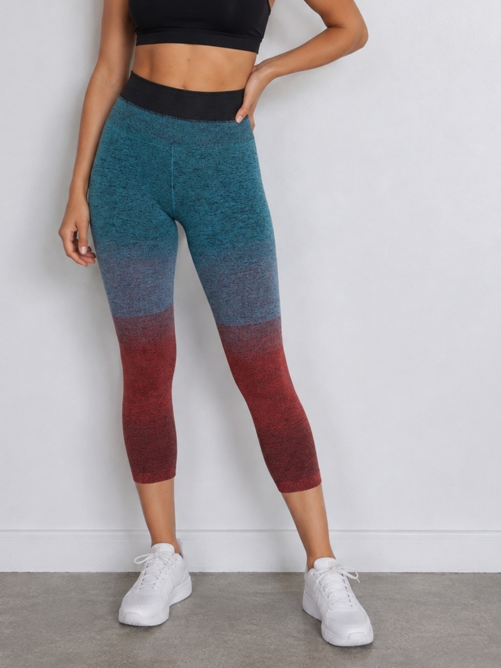 New Athleta Relay Capri Multi XS Activewear Athleisure Gym Yoga Workout Legging
